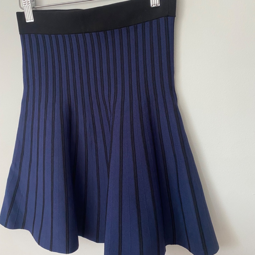Maje knit pleated skirt - Picture 4 of 7